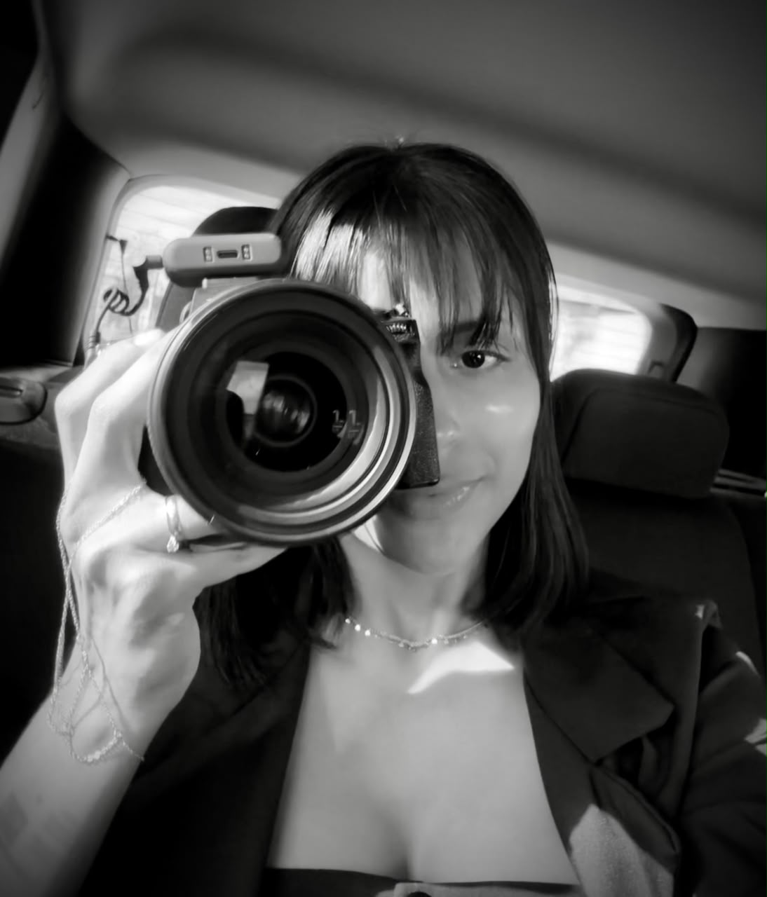 Beatriz Fernandes produzindo conteúdo